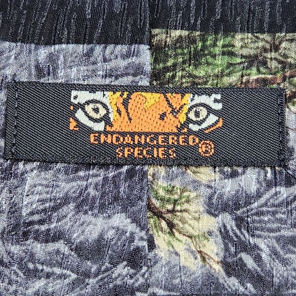 Vtg Endangered Species Tie Eagles Silk Nature Outdoors Career Business Casual - Picture 5 of 9